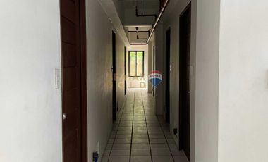 For Sale: Commercial Building in Pleasant Village, Alabang,Muntinlupa