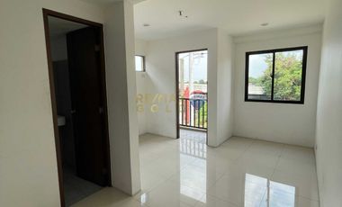 For Sale: Commercial Building in Pleasant Village, Alabang,Muntinlupa