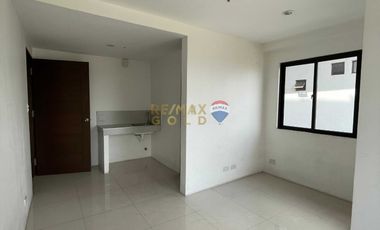 For Sale: Commercial Building in Pleasant Village, Alabang,Muntinlupa