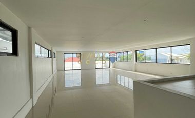 For Sale: Commercial Building in Pleasant Village, Alabang,Muntinlupa