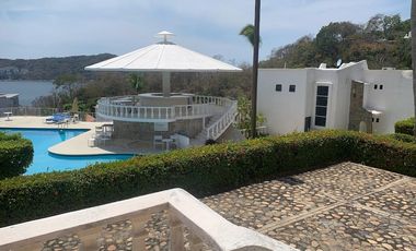 Acapulco Villa En Venta En Pichilingue 4 recamaras , 4.5 baños , condominio de 20 casas