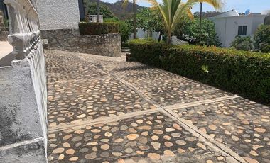 Acapulco Villa En Venta En Pichilingue 4 recamaras , 4.5 baños , condominio de 20 casas