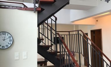 Eton Parkview Penthouse in Legazpi Village, Makati 2BR Condo Loft for Sale