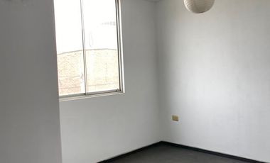VENTA DE CASA 3 PISOS MAS TERRAZA A.C. 287M2 EN SAN JUAN DE MIRAFLORES