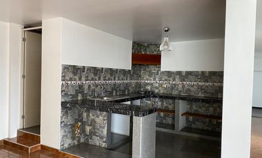 VENTA DE CASA 3 PISOS MAS TERRAZA A.C. 287M2 EN SAN JUAN DE MIRAFLORES