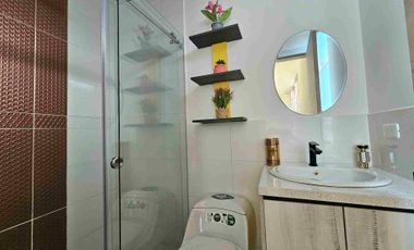 Casas VIP venta Calderón