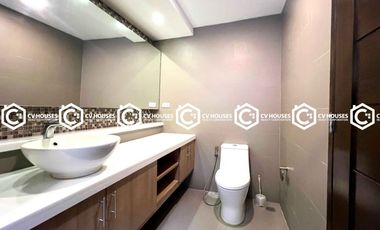 Freshly Renovated----4 Bedrooms House & Lot for Rent with Private Pool