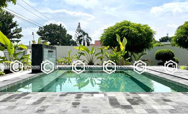 Freshly Renovated----4 Bedrooms House & Lot for Rent with Private Pool