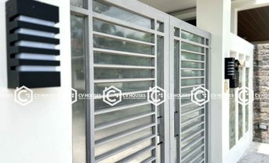 Freshly Renovated----4 Bedrooms House & Lot for Rent with Private Pool