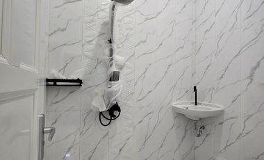 Rumah baru design classic di Pondok Kelapa Jakarta Timur