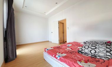 The best Price! 2-Storey Townhouse for Sale in Supalai Bella Wongwean - Ramintra, 18.7 Sq.Wah, 3 bedrooms, 2 bathrooms, 2 parking Potential location,