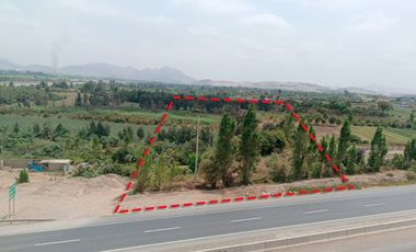Venta De Excelente Terreno Al Borde De La Panamericana Norte - Huaura
