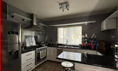 VENTA ESPACIOSA CASA EN FRACC URBI PASEOS DE SANTIAGO TONALA JALISCO