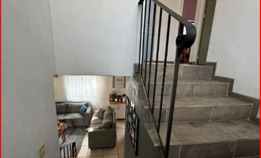 VENTA ESPACIOSA CASA EN FRACC URBI PASEOS DE SANTIAGO TONALA JALISCO