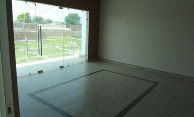 CASA EN RENTA ZONA NORTE  ADECUADA PARA OFICINA