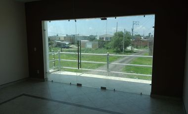 CASA EN RENTA ZONA NORTE  ADECUADA PARA OFICINA