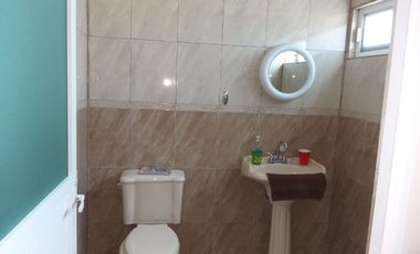 CASA EN RENTA ZONA NORTE  ADECUADA PARA OFICINA