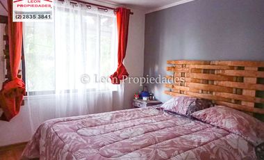 Leon Propiedades vende gran casa en Curacavi.