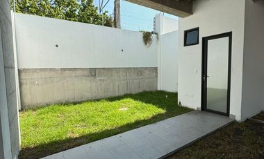 Venta  Casas Duplex de 2 Habitaciones Tumbaco