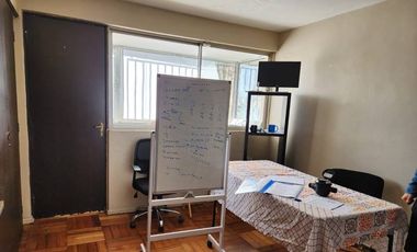 OFICINA EN PELANTARO /FREIRE