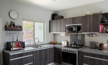 VENTA DE HERMOSA CASA EN FLUVIAL VALLARTA, JAL