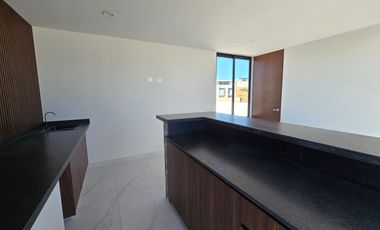 CASA EN VENTA  EN  COTO GALARZA DE  CAPITAL NORTE A ESTRENAR.