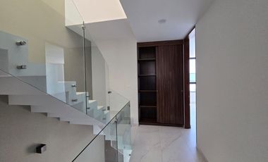CASA EN VENTA  EN  COTO GALARZA DE  CAPITAL NORTE A ESTRENAR.