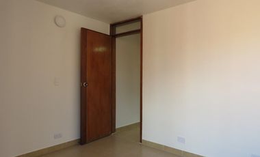 ARRRIENDO CASA EN PORTALES DEL NORTE