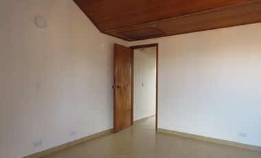 ARRRIENDO CASA EN PORTALES DEL NORTE