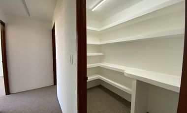 OFICINA EN VENTA EXCELENTE UBICACIÓN AV. DIVISIÓN DEL NORTE