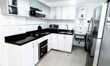 ¡Venta de Departamento en Surquillo! 🏡✨