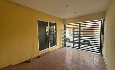 Casa de un piso Hacienda Los Mangos