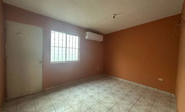 Casa de un piso Hacienda Los Mangos