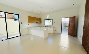 FOR SALE: Brand New 3 Bedroom House and Lot in Monteverde Royale Taytay Rizal