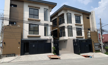 Townhouse for sale in Metro Manila, Quezon City - Parking