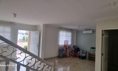 Casa de venta en urbanización Casa Laguna, etapa Brisana de 3 habitaciones o dormitorios Guayaquil Ecuador