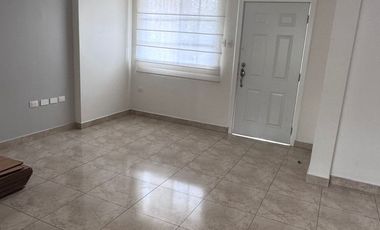 Casa de venta en urbanización Casa Laguna, etapa Brisana de 3 habitaciones o dormitorios Guayaquil Ecuador