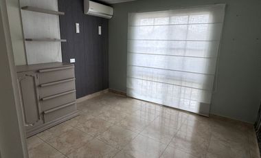 Casa de venta en urbanización Casa Laguna, etapa Brisana de 3 habitaciones o dormitorios Guayaquil Ecuador