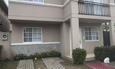 Casa de venta en urbanización Casa Laguna, etapa Brisana de 3 habitaciones o dormitorios Guayaquil Ecuador