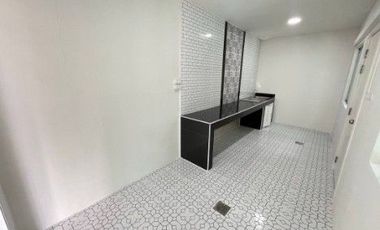 บ้าน ปทุมธานี ธัญบุรี รังสิตนครนายก31 หมู่บ้านพฤกษา 119 24.7 ตรว 3 ห้องนอน 2 ห้องน้ำ 1 ห้องครัว 1 ห้องรับแขก 1 ที่จอดรถในบ้าน แถมเฟอร์นิเจอร์มากมาย