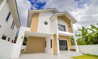 2-storey house, 3 bedrooms, 3 bathrooms, near Hang Dong Hospital no flooding in the Hang Dong area