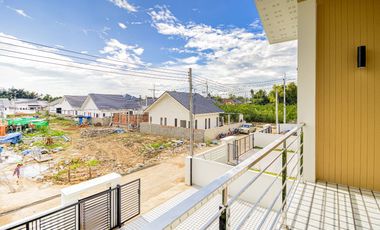 2-storey house, 3 bedrooms, 3 bathrooms, near Hang Dong Hospital no flooding in the Hang Dong area