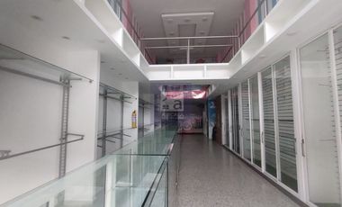 COD. 10705 SE ARRIENDA LOCAL CENTRO - BUCARAMANGA