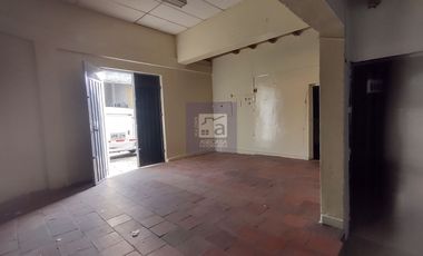 COD. 10707 SE ARRIENDA LOCAL BARRIO GIRARDOT - BUCARAMANGA