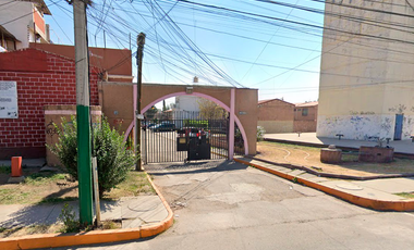 CASA EN CALLE DE LA MISION DE APAN, MISIONES II, CUAUTITLAN. ¡NO CREDITOS!