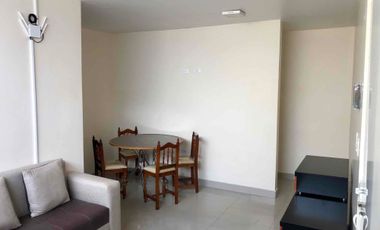 En Ibarra, rento departamento ejecutivo totalmente amoblado