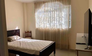 En Ibarra, rento departamento ejecutivo totalmente amoblado