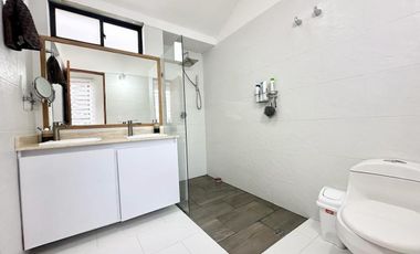 GUARNE ANTIOQUIA - AUTOPISTA MEDELLIN BOGOTÁ - FINCA EN VENTA