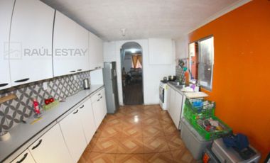 VENDEMOS Casa en Villa muy tranquila cercana al centro