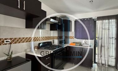 CASA AMUEBLADA EN RENTA EN GRANJAS BANTHI SAN JUAN DEL RIO